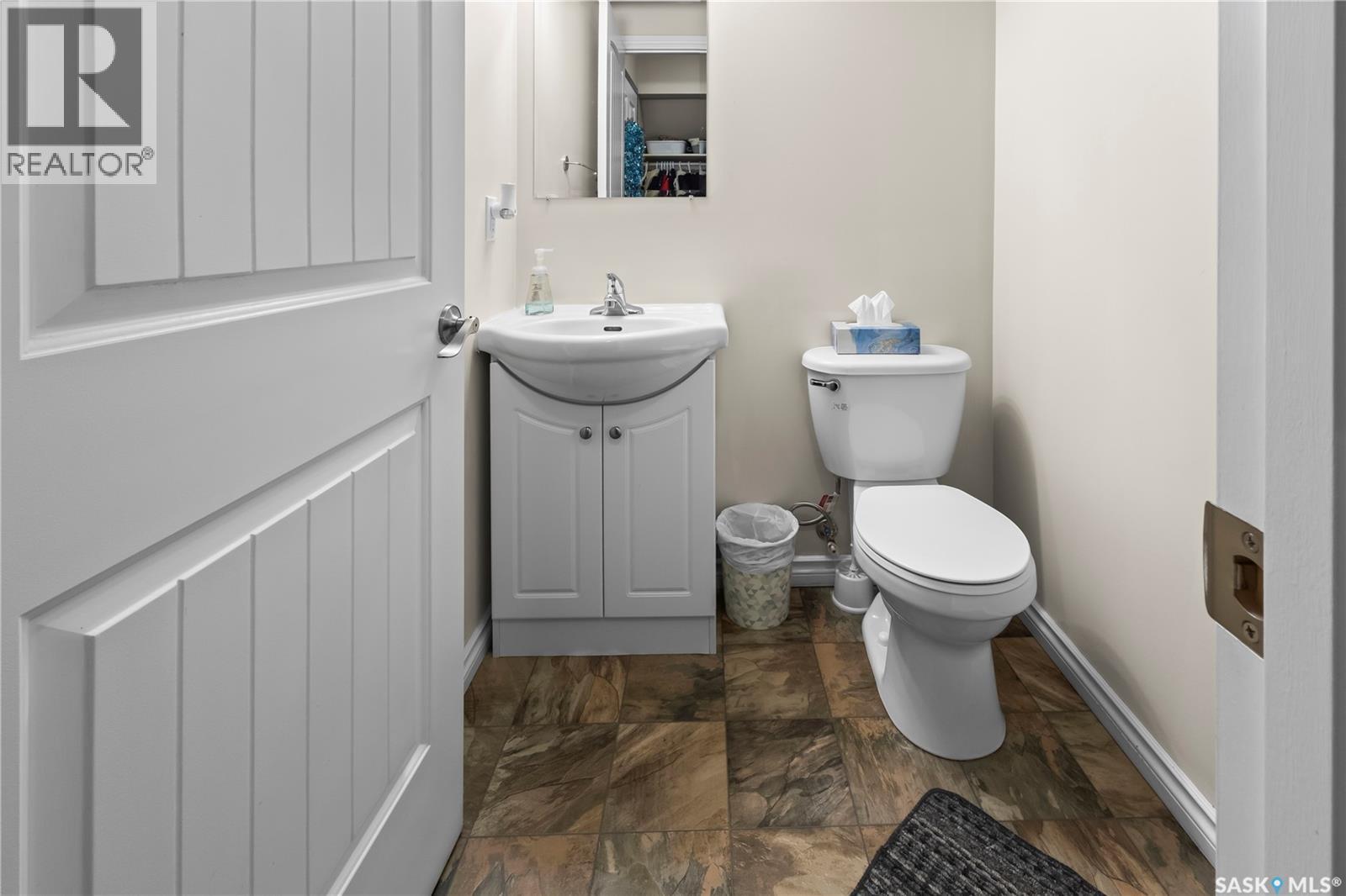 217 515 28th Street E, Prince Albert, Saskatchewan  S6V 1X8 - Photo 7 - SK028549