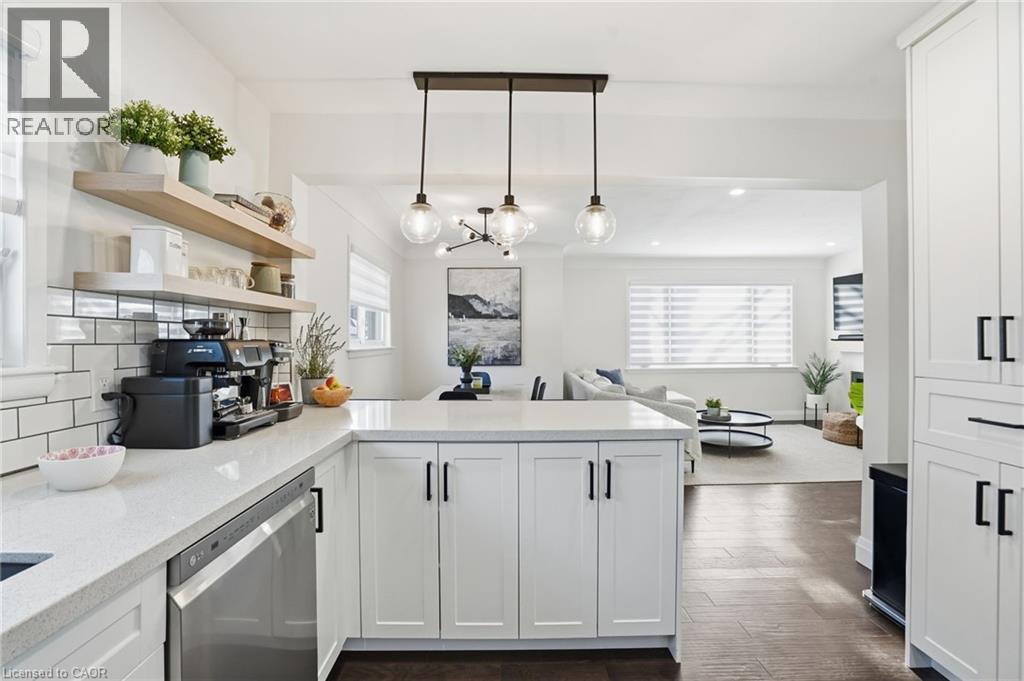 2347 Sharron Street, Burlington, Ontario  L7R 1W8 - Photo 14 - 40803905