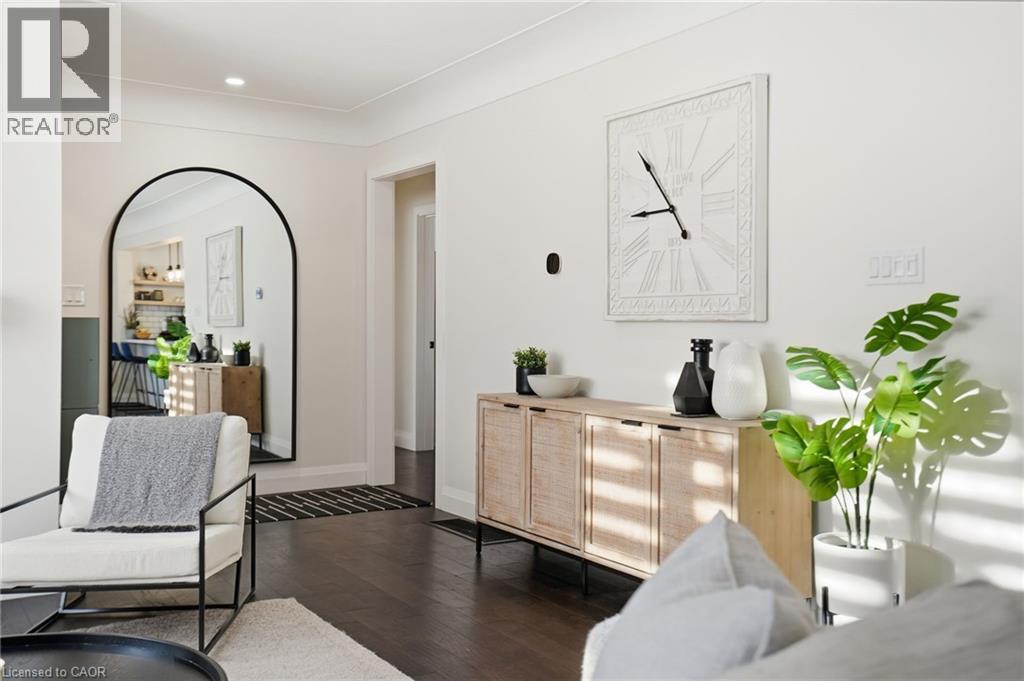 2347 Sharron Street, Burlington, Ontario  L7R 1W8 - Photo 7 - 40803905