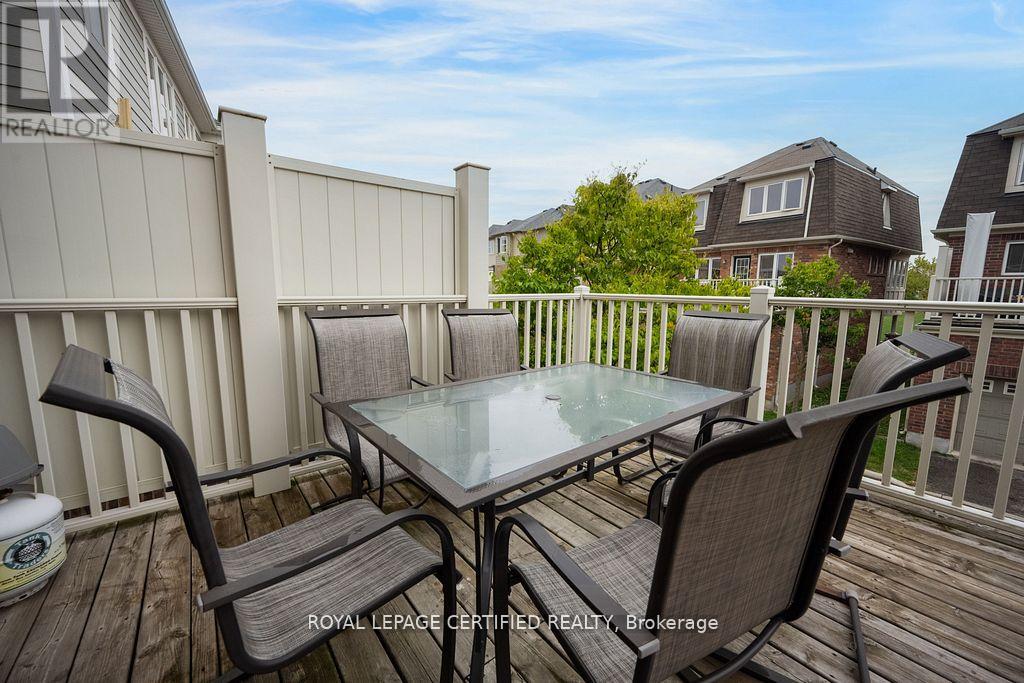 216 Magurn Gate, Milton, Ontario  L9T 7B4 - Photo 36 - W12787302