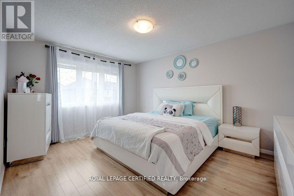 216 Magurn Gate, Milton, Ontario  L9T 7B4 - Photo 38 - W12787302