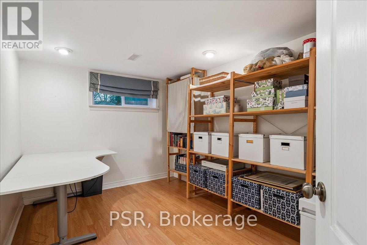 402 Willis Drive, Oakville, Ontario  L6L 4V3 - Photo 32 - W12787312