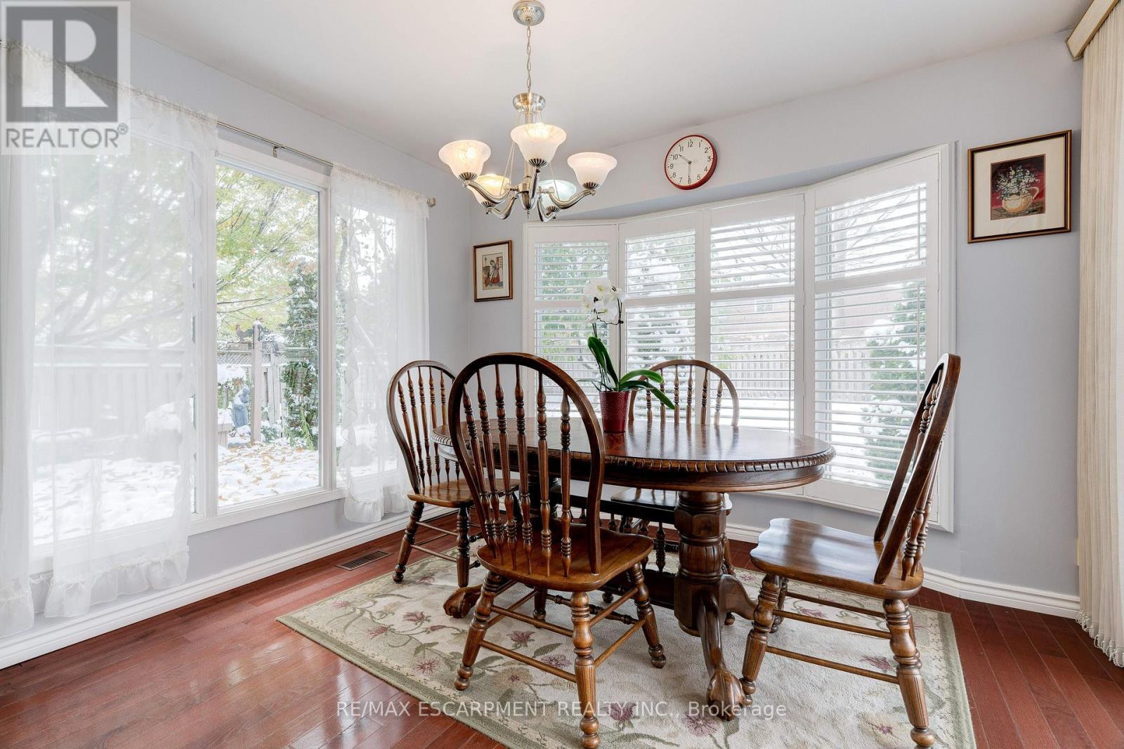 1151 Manor Road, Oakville, Ontario  L6M 1G3 - Photo 16 - W12787374