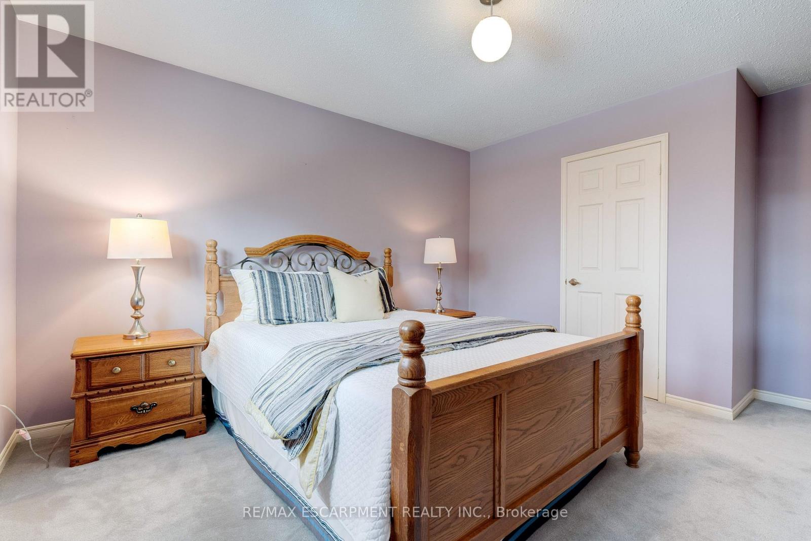 1151 Manor Road, Oakville, Ontario  L6M 1G3 - Photo 36 - W12787374