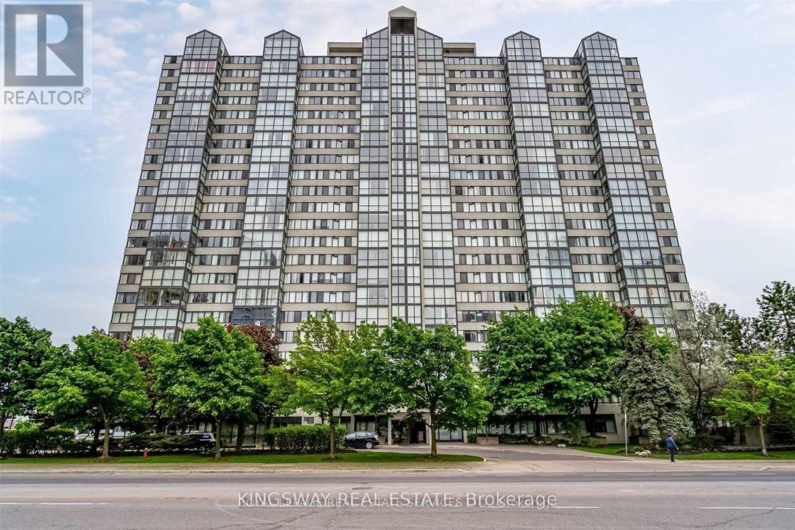 404 - 350 Webb Drive, Mississauga, Ontario  L5B 3W4 - Photo 25 - W12787386