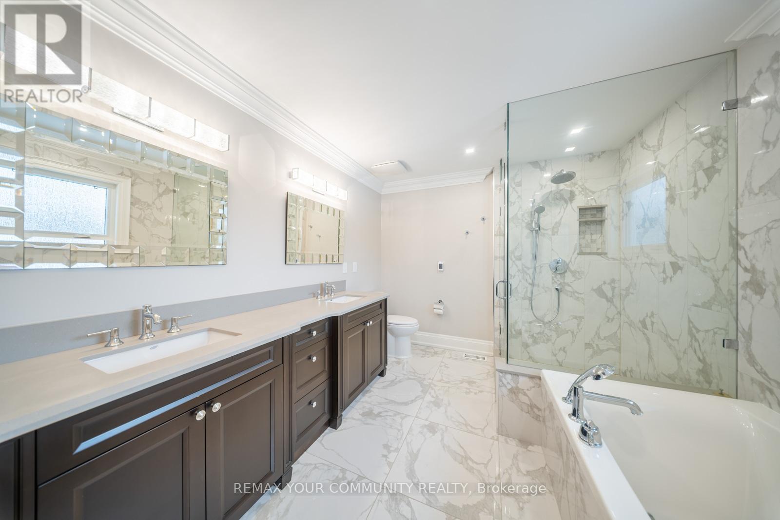 1551 Warland Road, Oakville, Ontario  L6L 1N4 - Photo 26 - W12787400