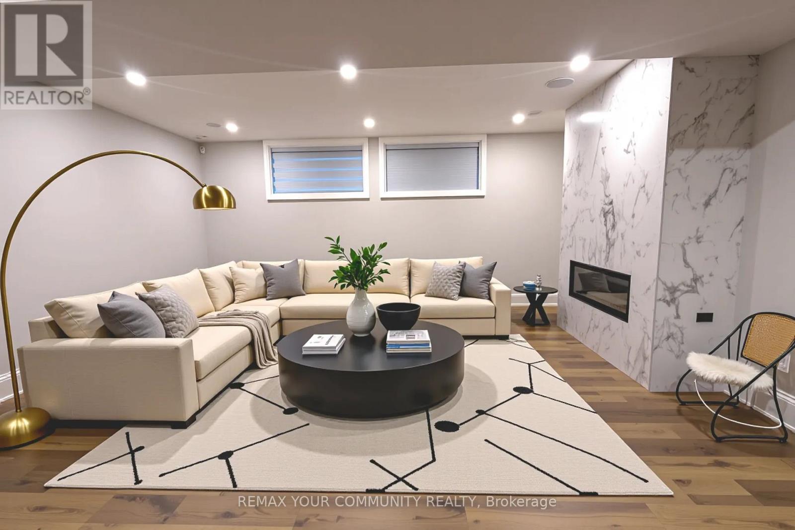 1551 Warland Road, Oakville, Ontario  L6L 1N4 - Photo 33 - W12787400