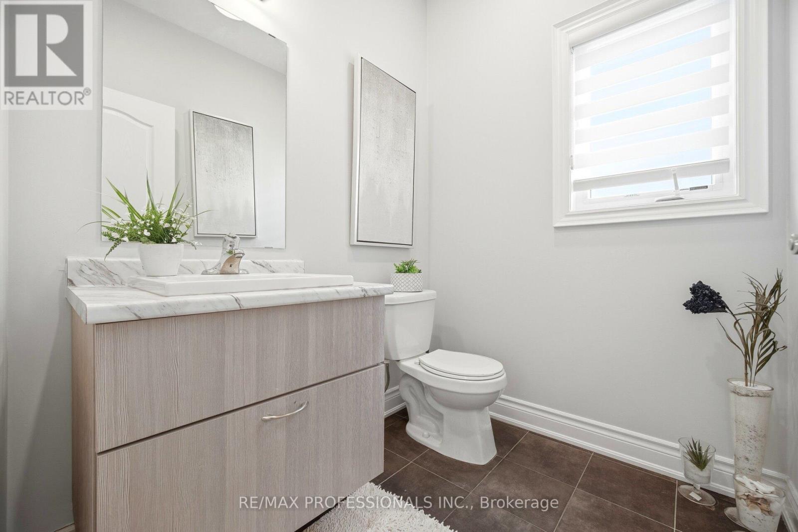 5 Mugford Crescent, Brampton, Ontario  L6Y 6A7 - Photo 23 - W12787414