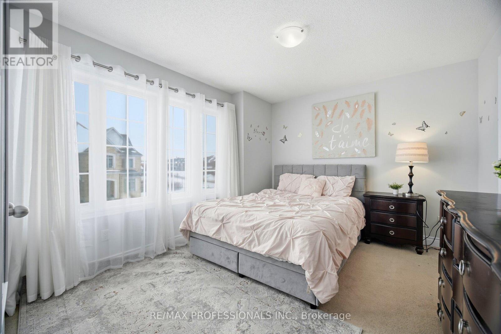 5 Mugford Crescent, Brampton, Ontario  L6Y 6A7 - Photo 34 - W12787414