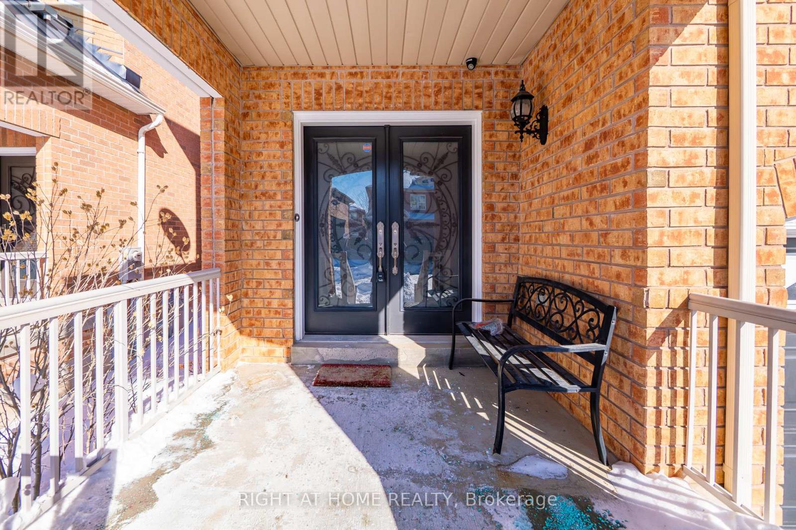 784 Dow Landing, Milton, Ontario  L9T 7P6 - Photo 2 - W12787434