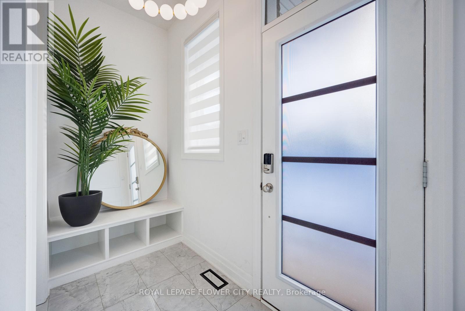 1195 Stirling Todd Terrace, Milton, Ontario  L9E 2E2 - Photo 4 - W12787448