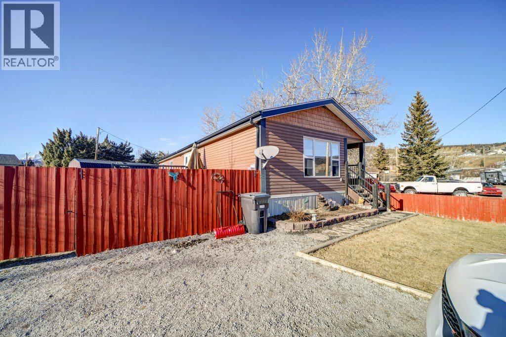 1414 84 Th Street, Coleman, Alberta  T0K 0M0 - Photo 3 - A2284569