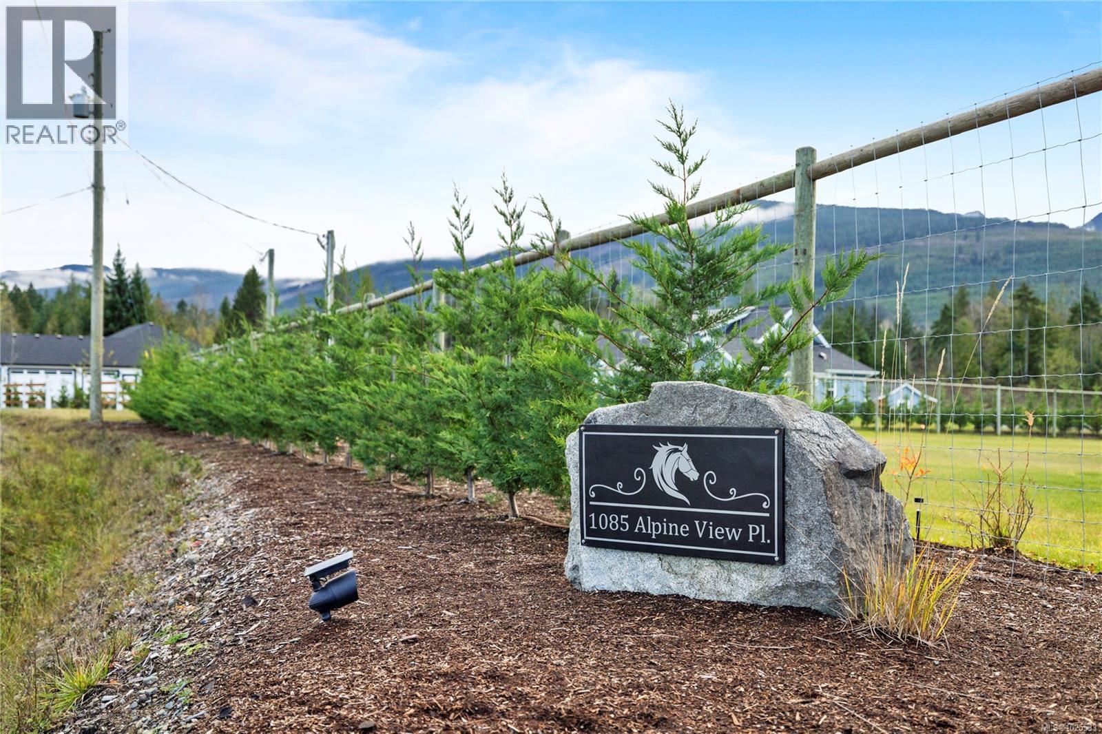 1085 Alpine View Pl, Whiskey Creek, British Columbia  V9K 1V6 - Photo 4 - 1025533