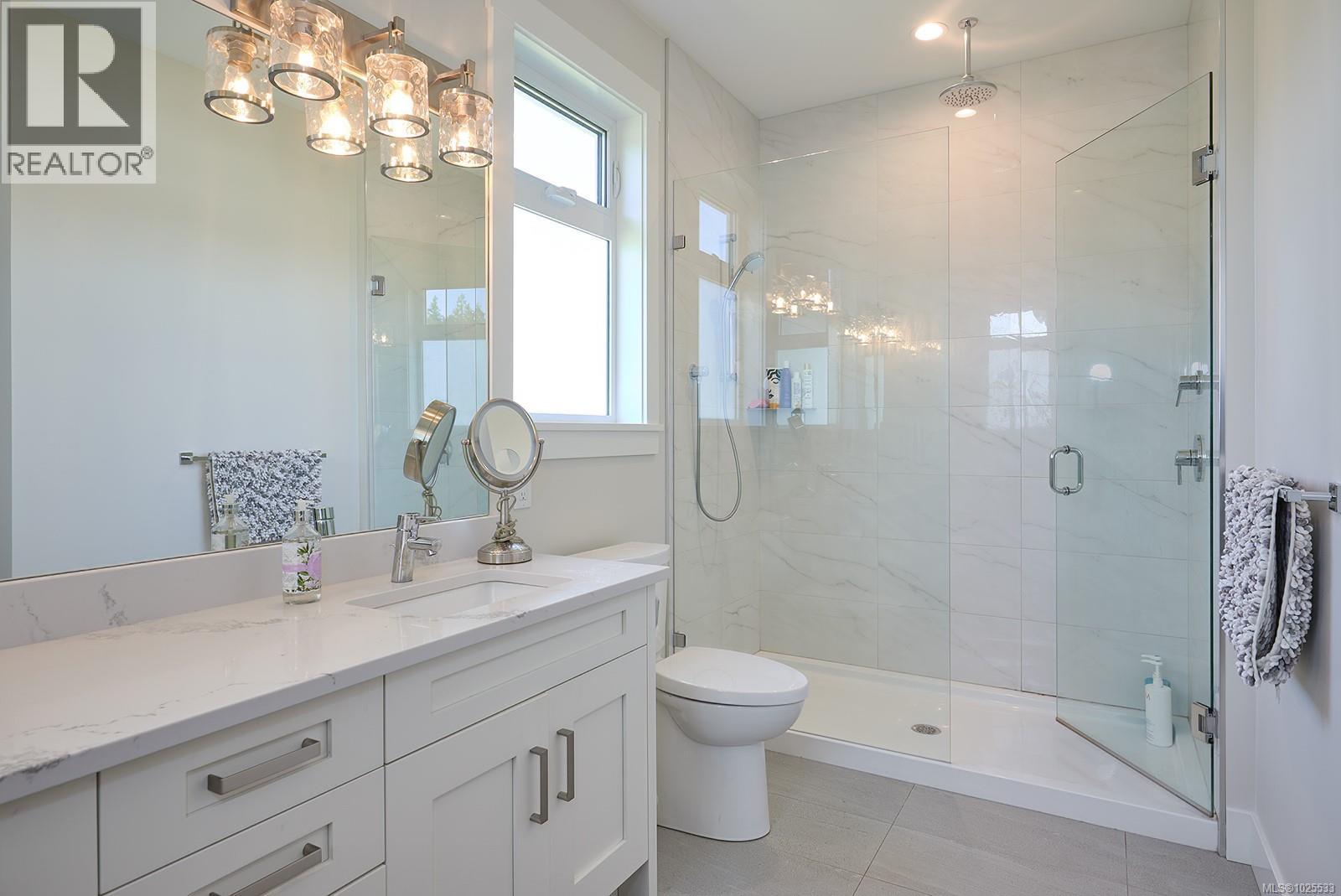 1085 Alpine View Pl, Whiskey Creek, British Columbia  V9K 1V6 - Photo 46 - 1025533