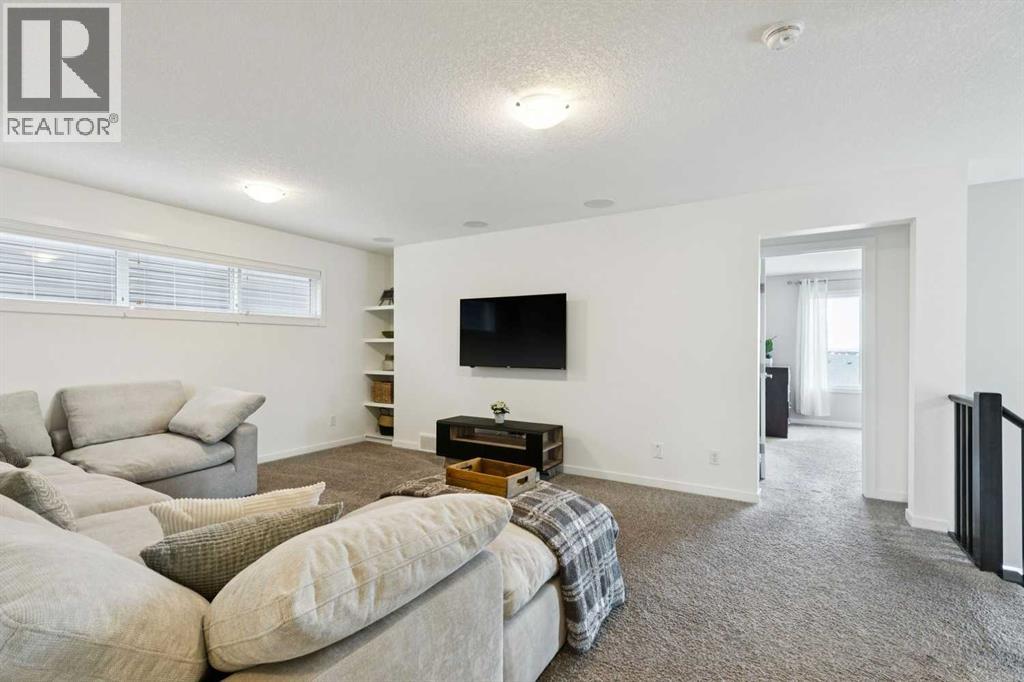 331 Hillcrest Heights Sw, Airdrie, Alberta  T4B 4C1 - Photo 20 - A2285014