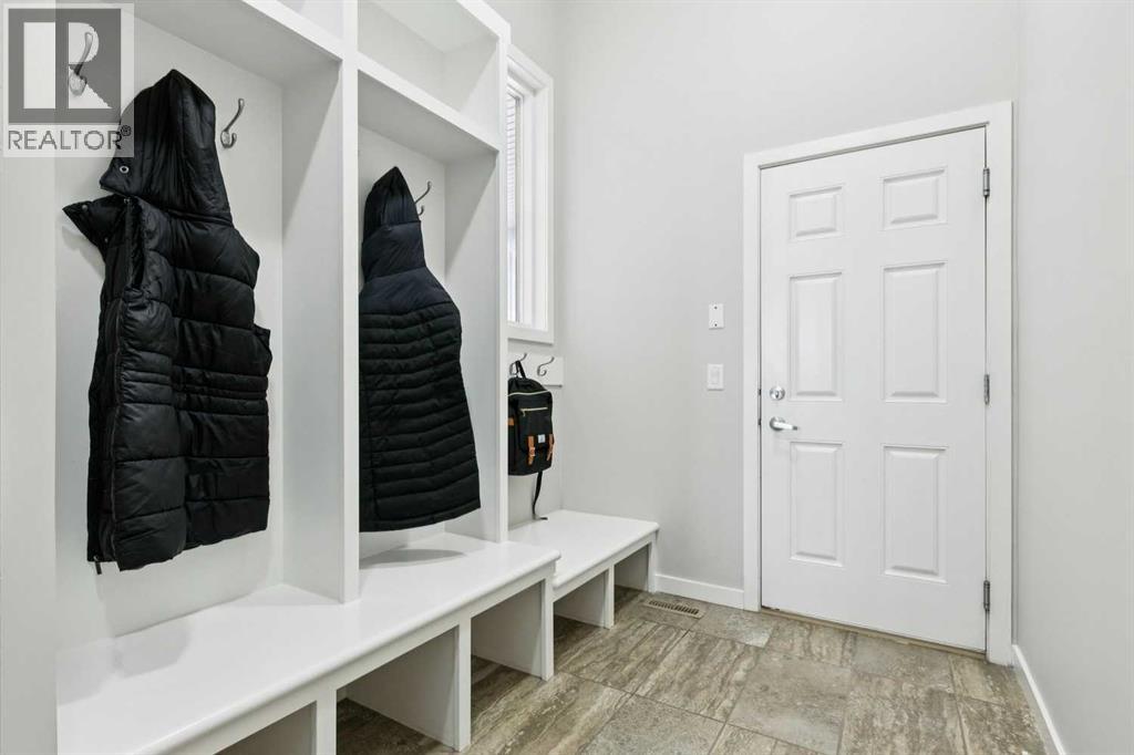 331 Hillcrest Heights Sw, Airdrie, Alberta  T4B 4C1 - Photo 19 - A2285014