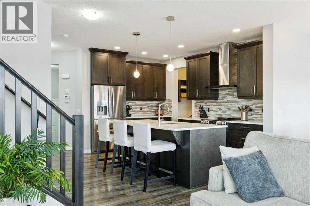 331 Hillcrest Heights Sw, Airdrie, Alberta  T4B 4C1 - Photo 10 - A2285014