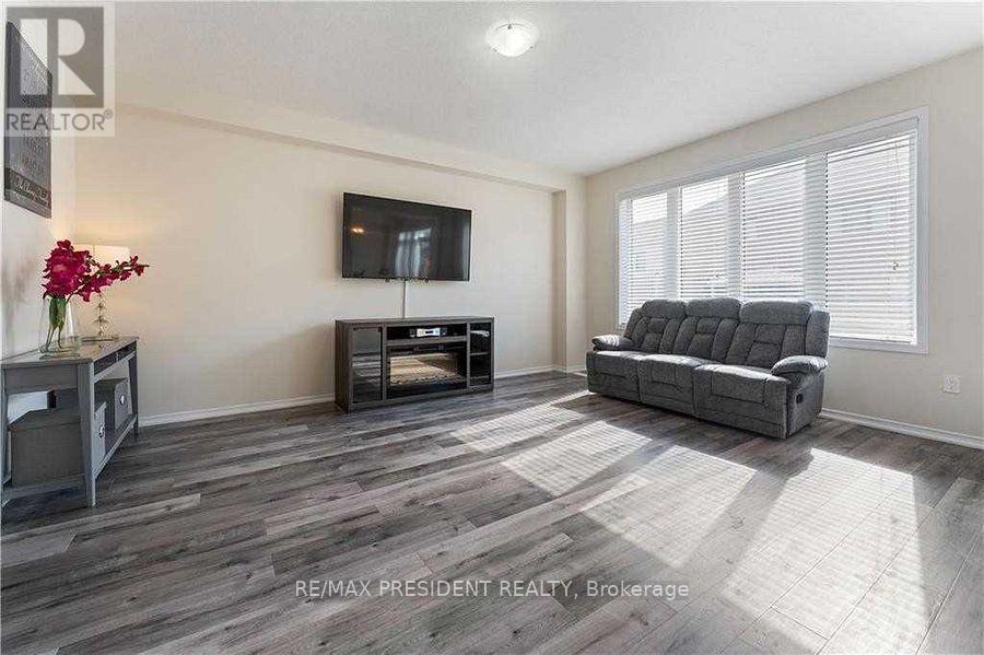 34 Derby Drive N, Haldimand, Ontario  N3W 9C1 - Photo 9 - X12787372