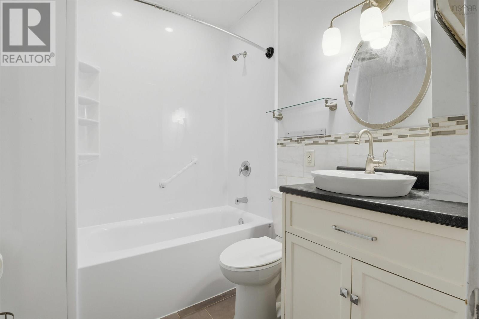 6229-6231 Allan Street, Halifax, Nova Scotia  B3L 1G6 - Photo 12 - 202602726