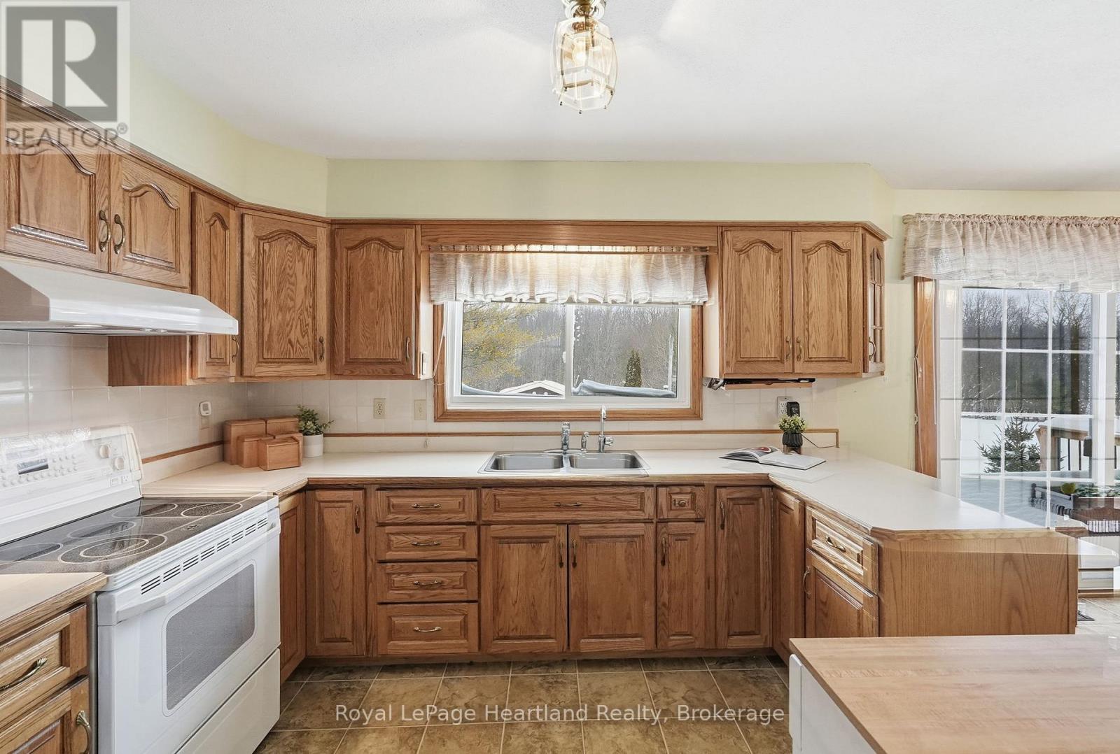 257 King Street S, Minto, Ontario  N0G 1Z0 - Photo 16 - X12787522