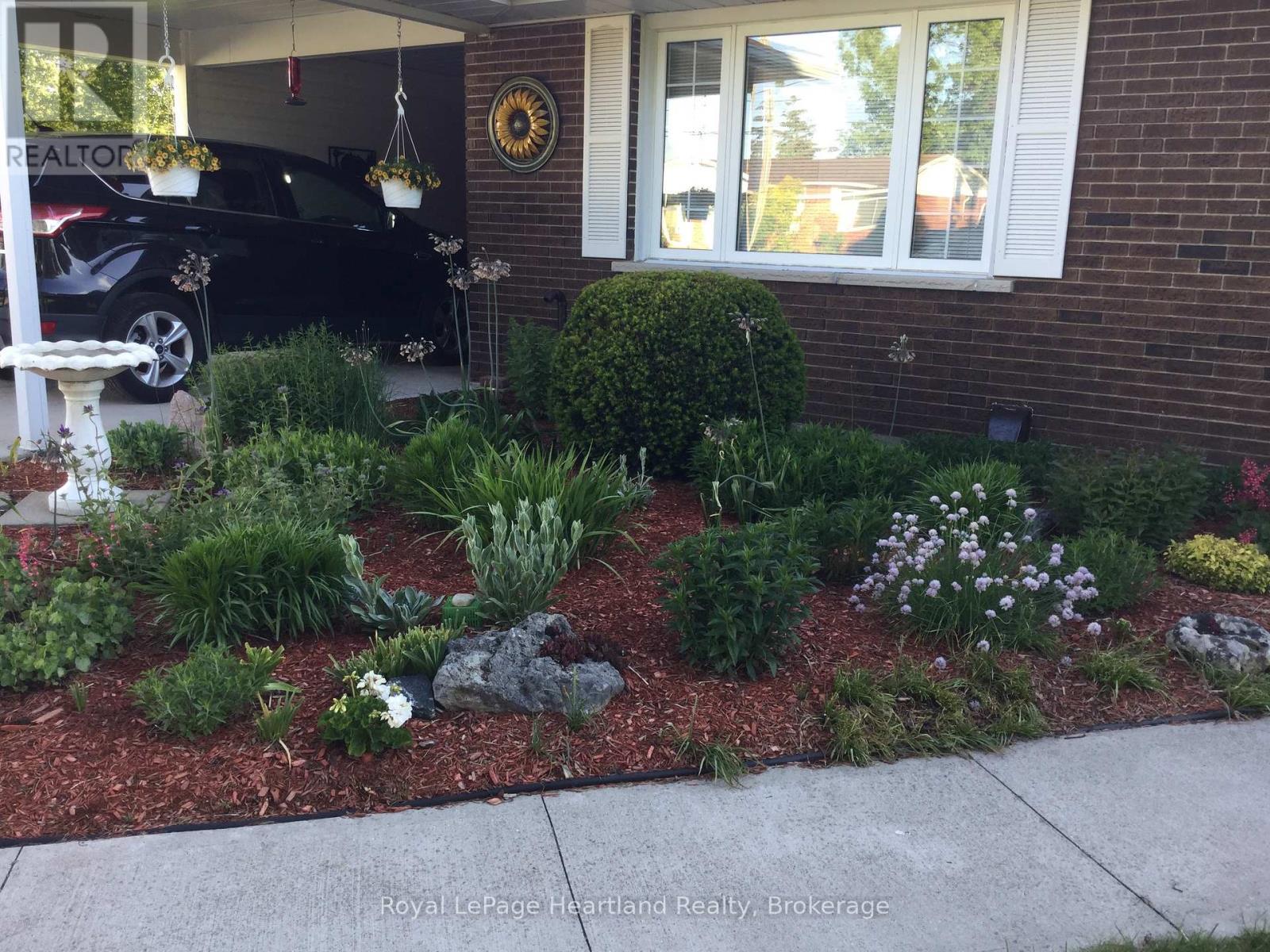 257 King Street S, Minto, Ontario  N0G 1Z0 - Photo 30 - X12787522