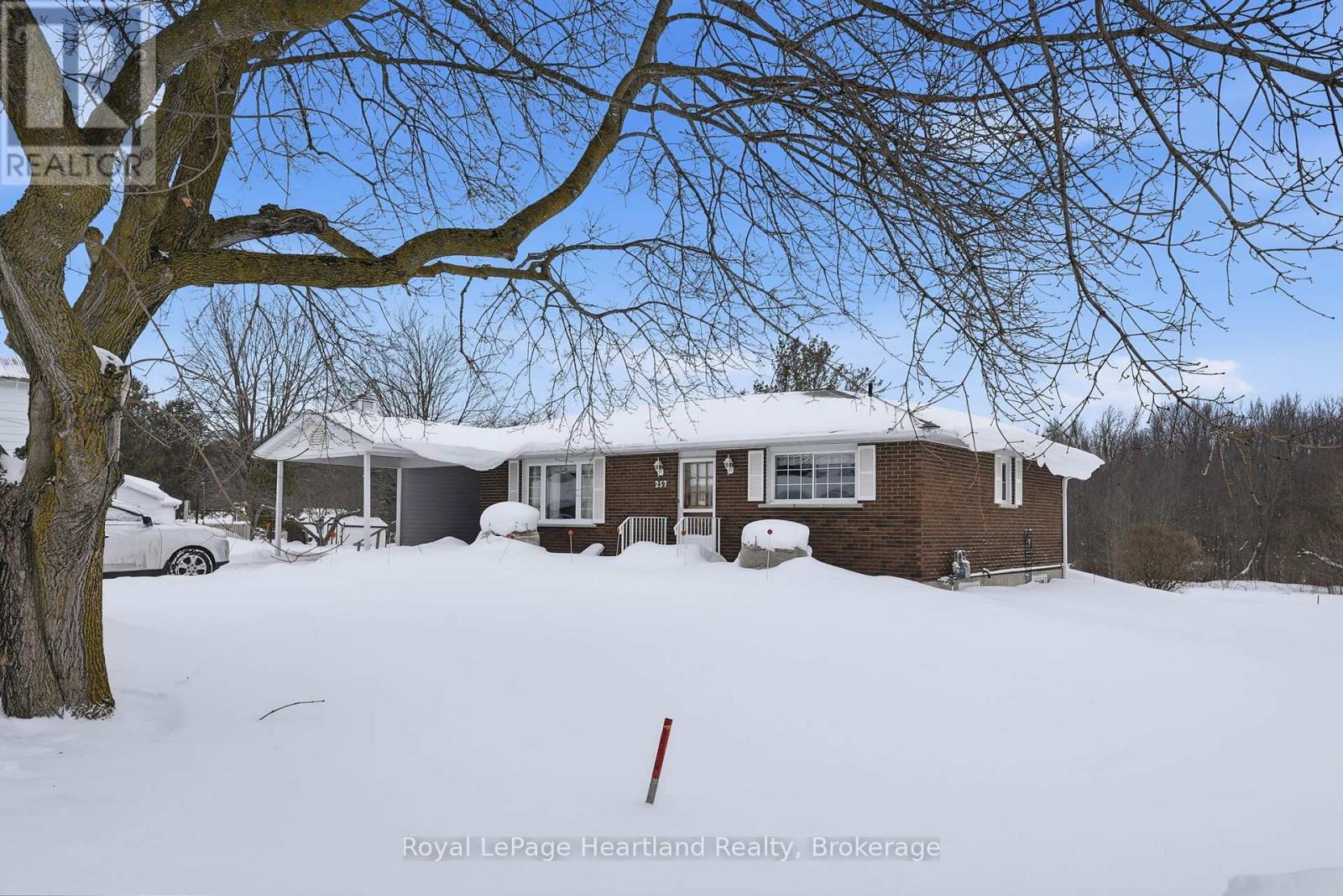 257 King Street S, Minto, Ontario  N0G 1Z0 - Photo 4 - X12787522