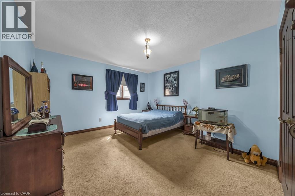 3 Shoreline Crescent, Grimsby, Ontario  L3M 5B1 - Photo 34 - XH4204752