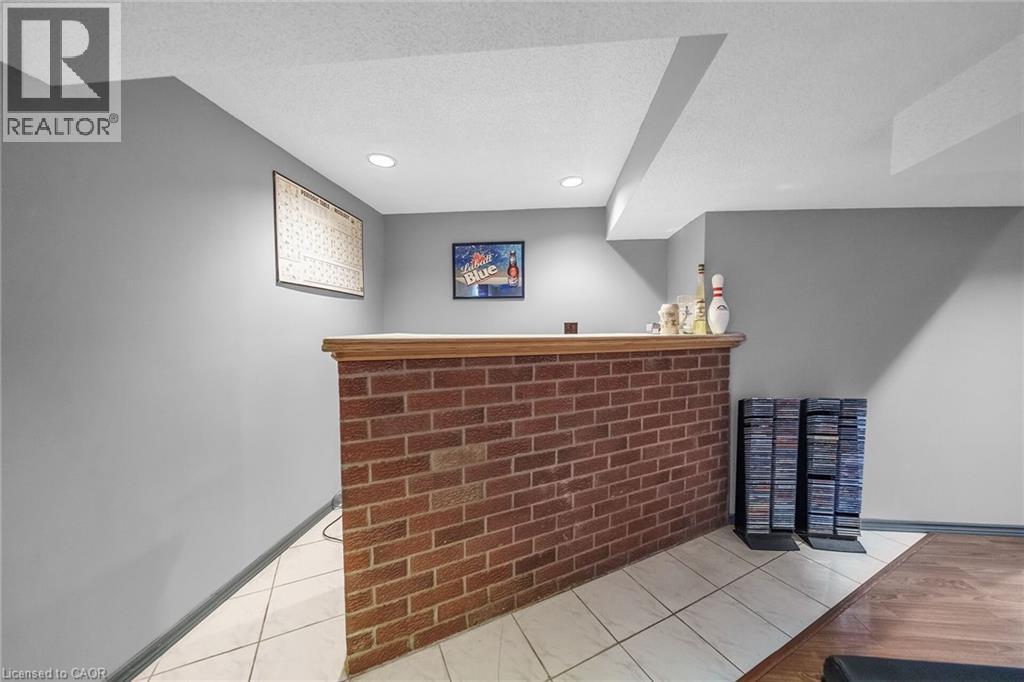 3 Shoreline Crescent, Grimsby, Ontario  L3M 5B1 - Photo 39 - XH4204752