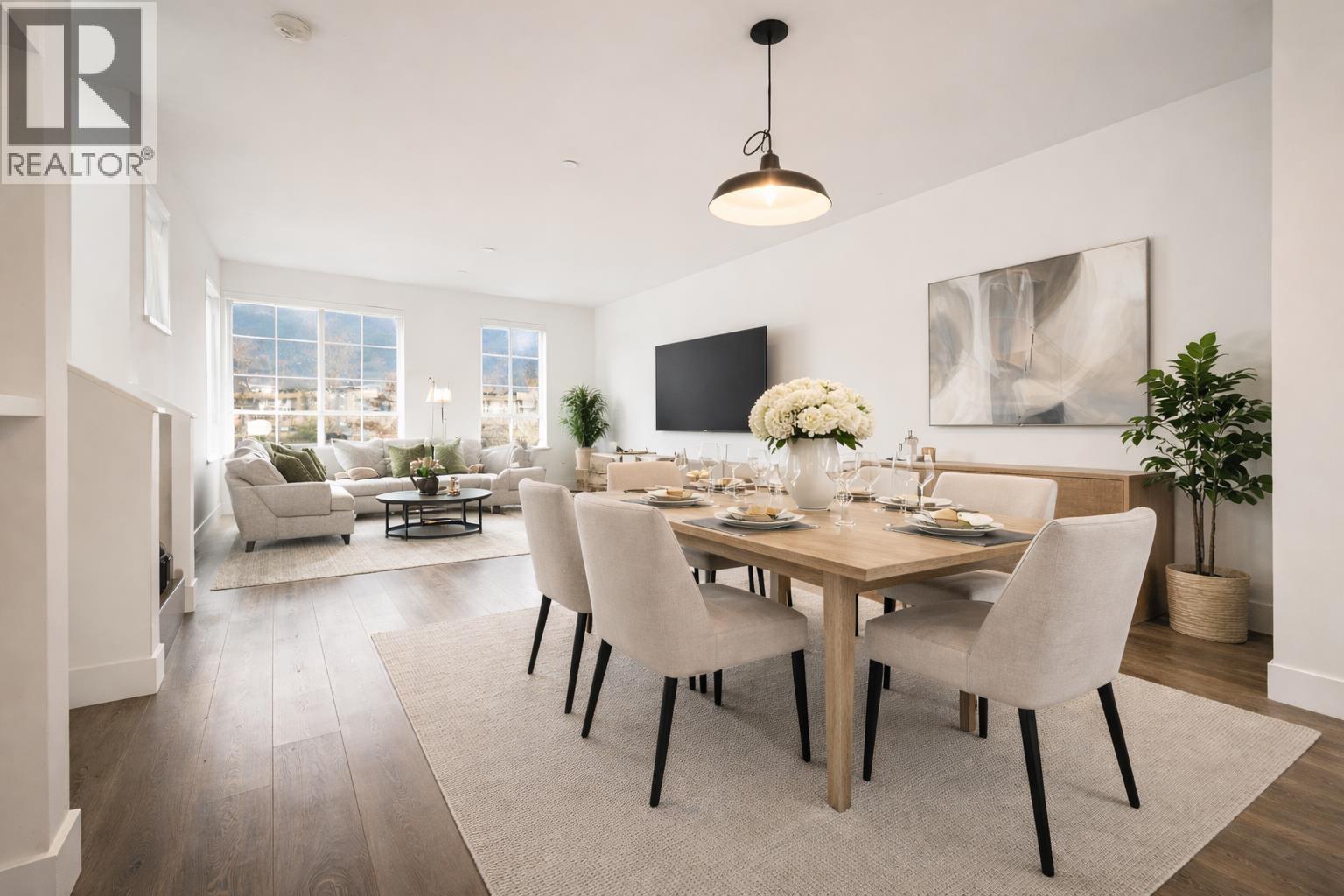 38035 Helm Way, Squamish, British Columbia  V8B 2A1 - Photo 15 - R3086229