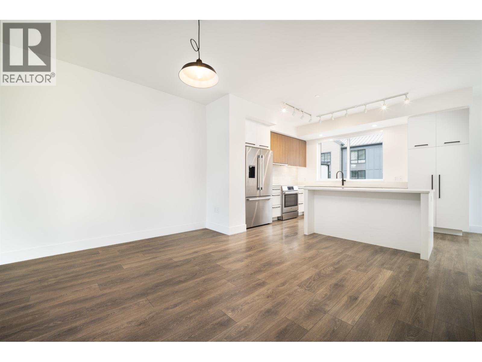 38035 Helm Way, Squamish, British Columbia  V8B 2A1 - Photo 18 - R3086229