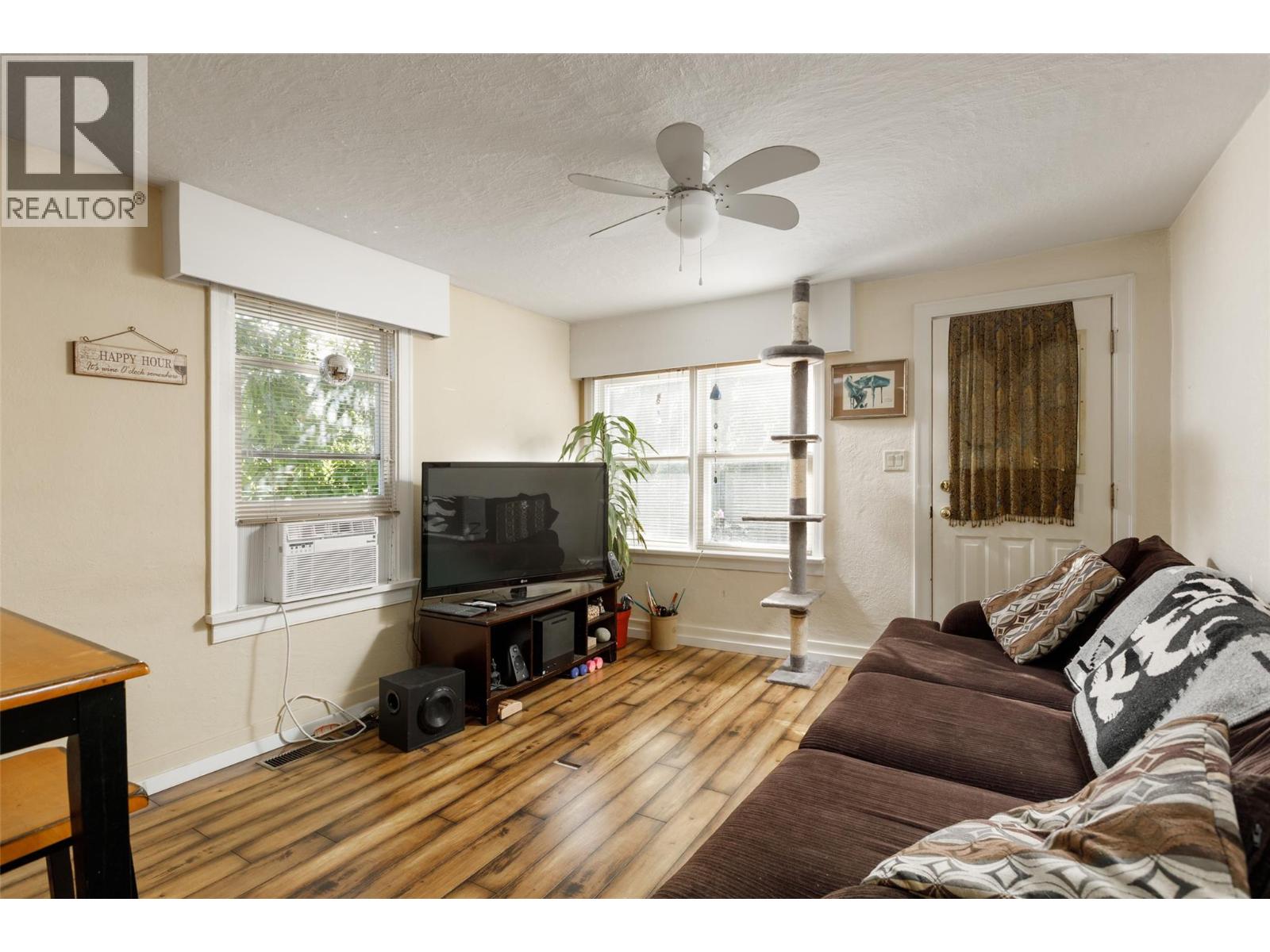 858 Cawston Avenue, Kelowna, British Columbia  V1Y 6Z7 - Photo 6 - 10372658