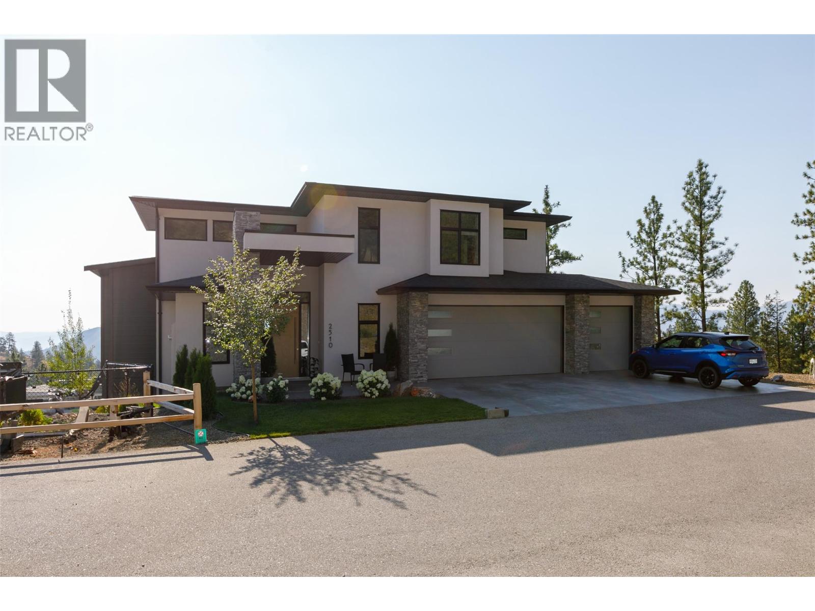 2510 Tallus Heights Lane, West Kelowna, British Columbia