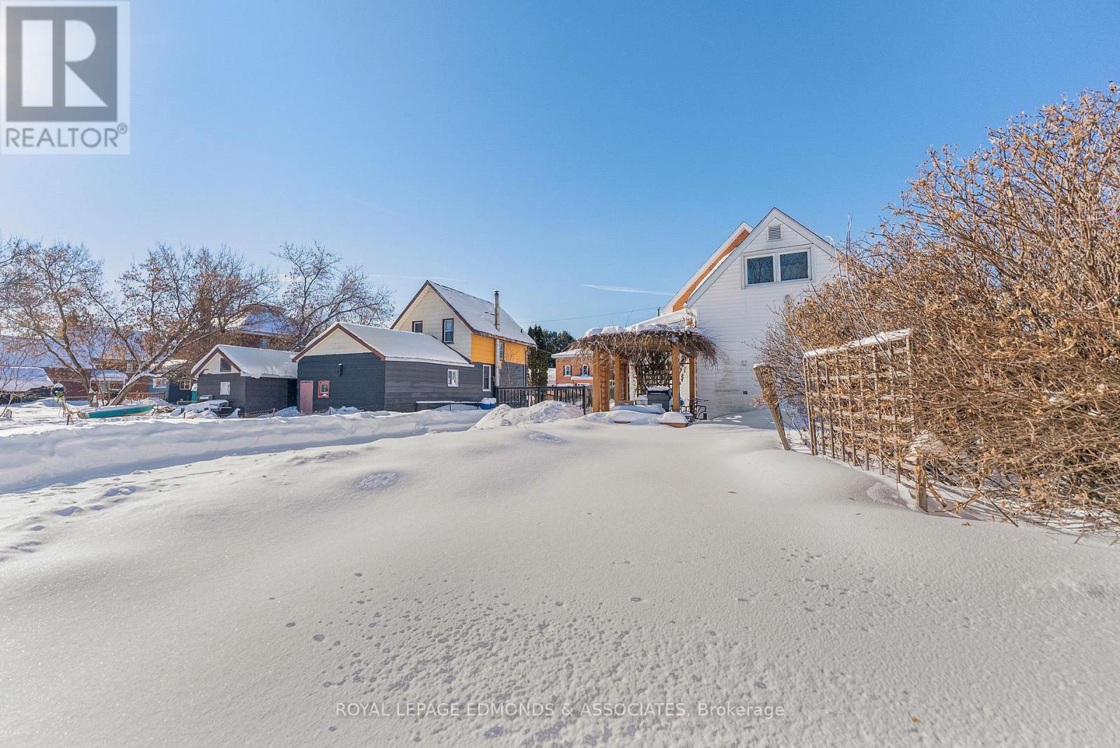 381 Everett Street, Pembroke, Ontario  K8A 3W9 - Photo 38 - X12787536