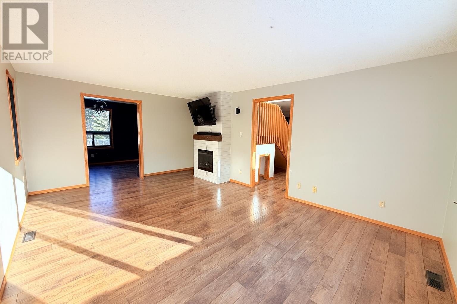 179 Drayton Rd, Sioux Lookout, Ontario  P8T 0A7 - Photo 4 - TB253614