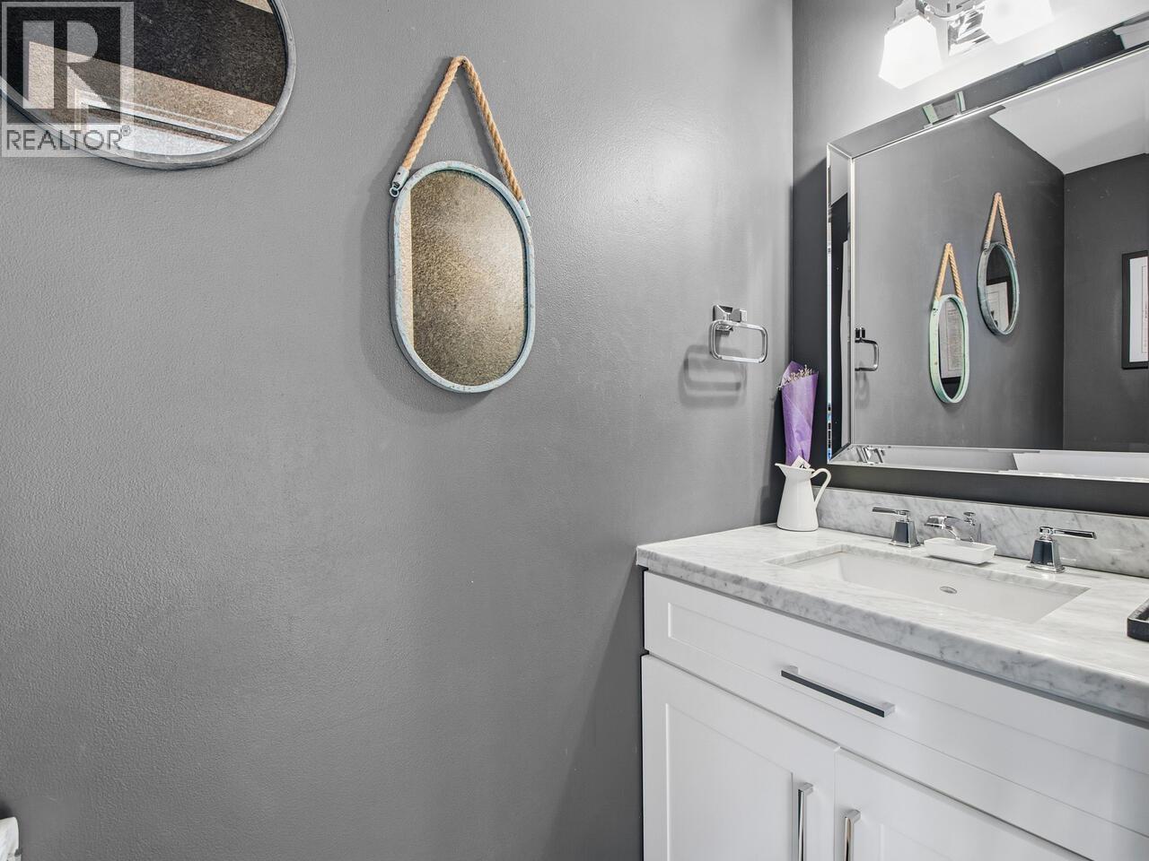 96 Shoreline Circle, Port Moody, British Columbia  V3H 5B3 - Photo 11 - R3089736