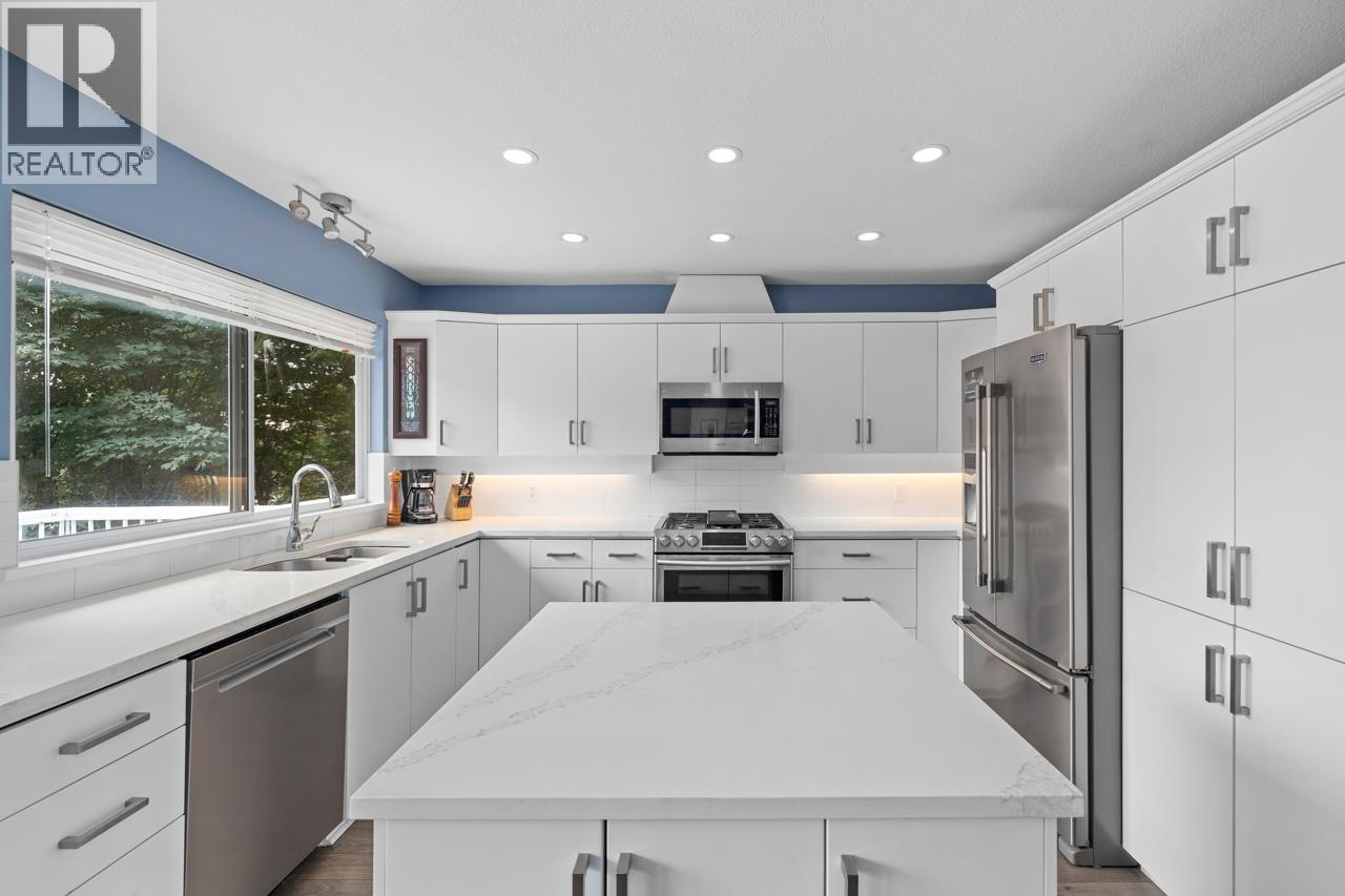 15333 Sheridan Drive, Pitt Meadows, British Columbia  V3Y 2T9 - Photo 9 - R3089724