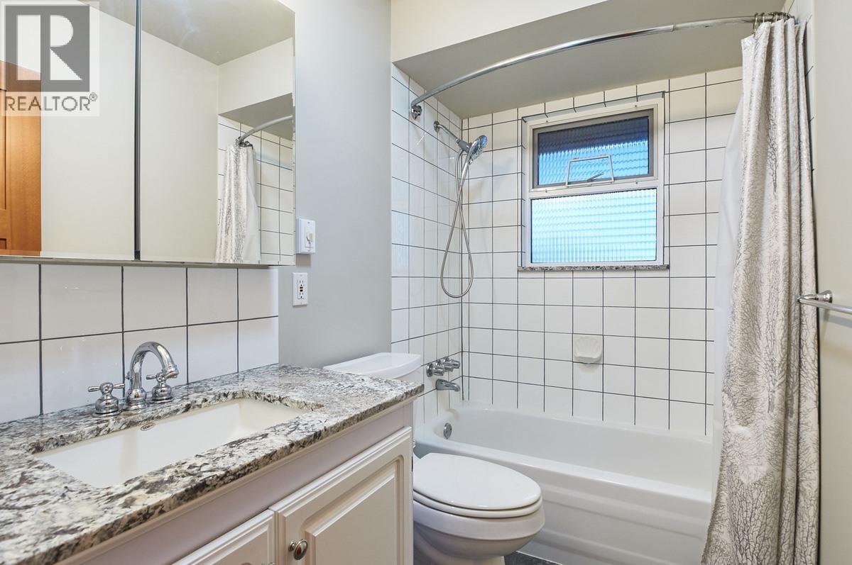 630 Sydney Avenue, Coquitlam, British Columbia  V3K 3K2 - Photo 22 - R3089729