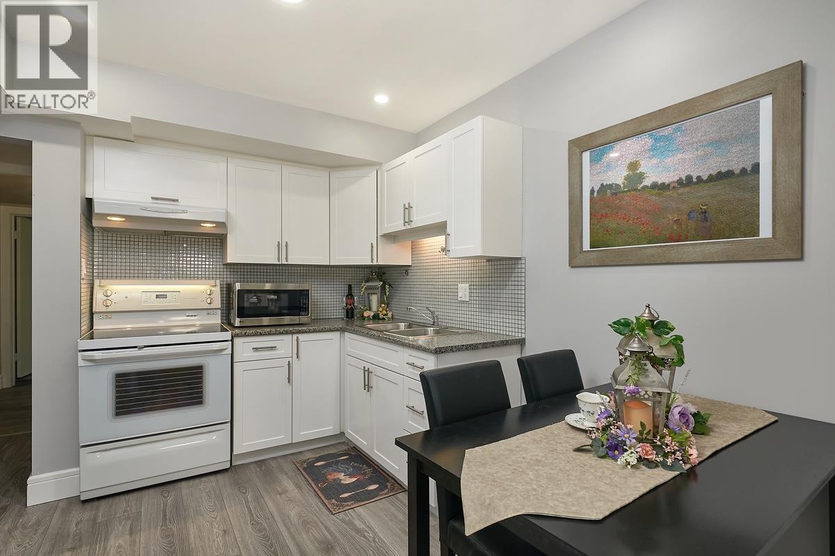 630 Sydney Avenue, Coquitlam, British Columbia  V3K 3K2 - Photo 26 - R3089729