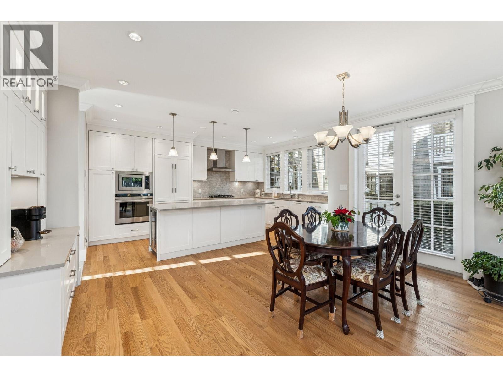 1155 12th Street, West Vancouver, British Columbia  V7T 2N4 - Photo 8 - R3089738