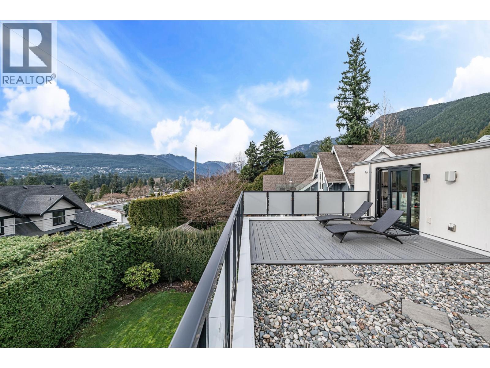 4275 Chelsea Crescent, North Vancouver, British Columbia  V7R 3J4 - Photo 17 - R3089742