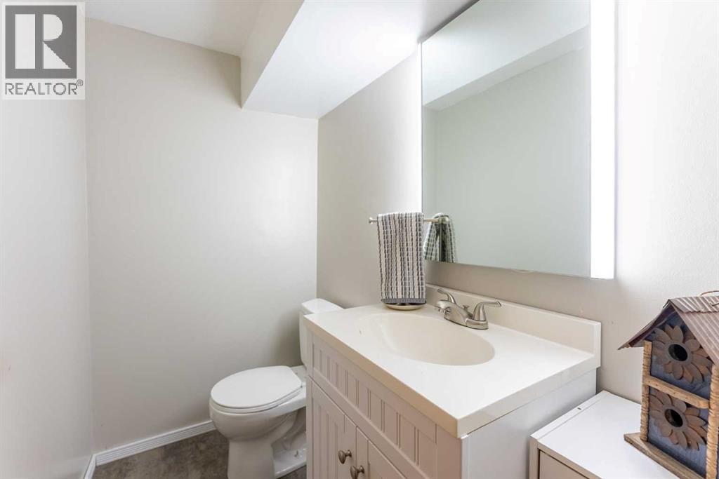 139 Laval Boulevard W, Lethbridge, Alberta  T1K 4G7 - Photo 26 - A2285924