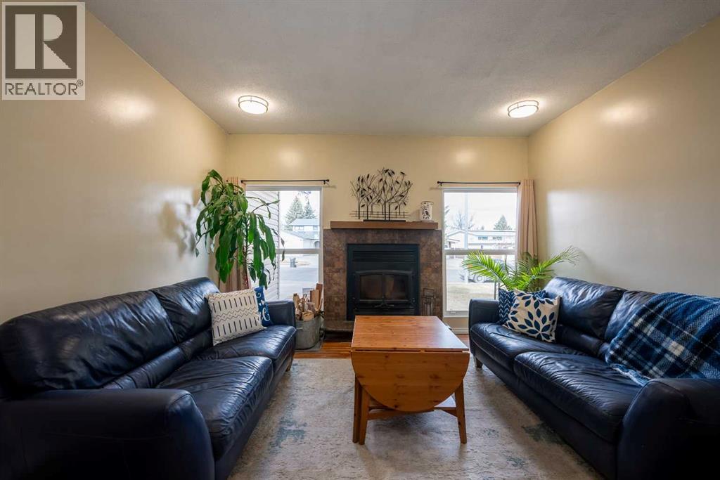 139 Laval Boulevard W, Lethbridge, Alberta  T1K 4G7 - Photo 4 - A2285924