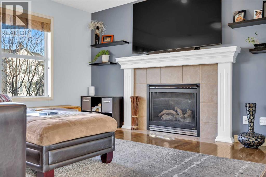 139 Prestwick Point Se, Calgary, Alberta  T2Z 4K7 - Photo 5 - A2282449