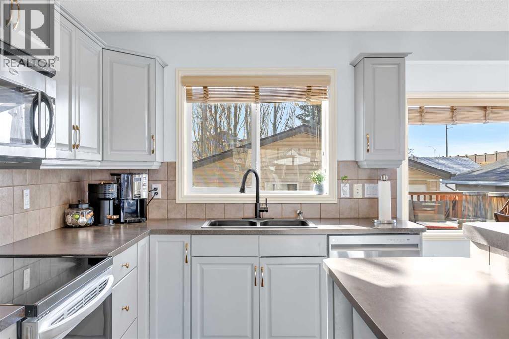 139 Prestwick Point Se, Calgary, Alberta  T2Z 4K7 - Photo 12 - A2282449