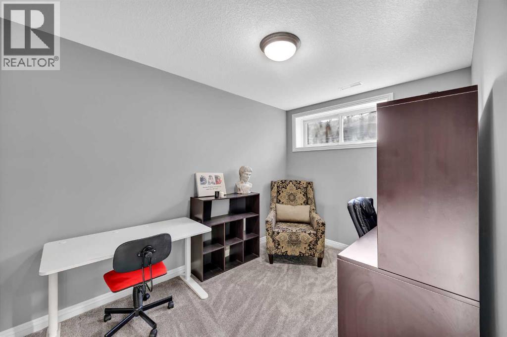 139 Prestwick Point Se, Calgary, Alberta  T2Z 4K7 - Photo 35 - A2282449