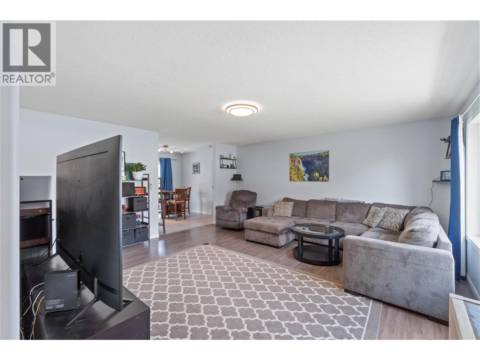 8871 Badger Drive, Kamloops, British Columbia  V2C 6V2 - Photo 7 - 10375882