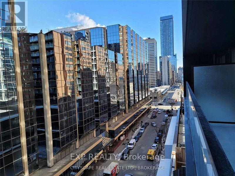 607 - 20 Edward Street, Toronto, Ontario  M5G 0C5 - Photo 16 - C12787492