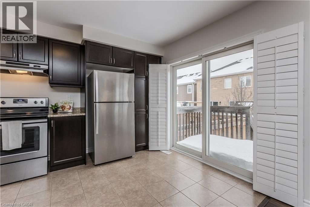 135 Mcmonies Drive, Waterdown, Ontario  L8B 0A6 - Photo 9 - 40804720