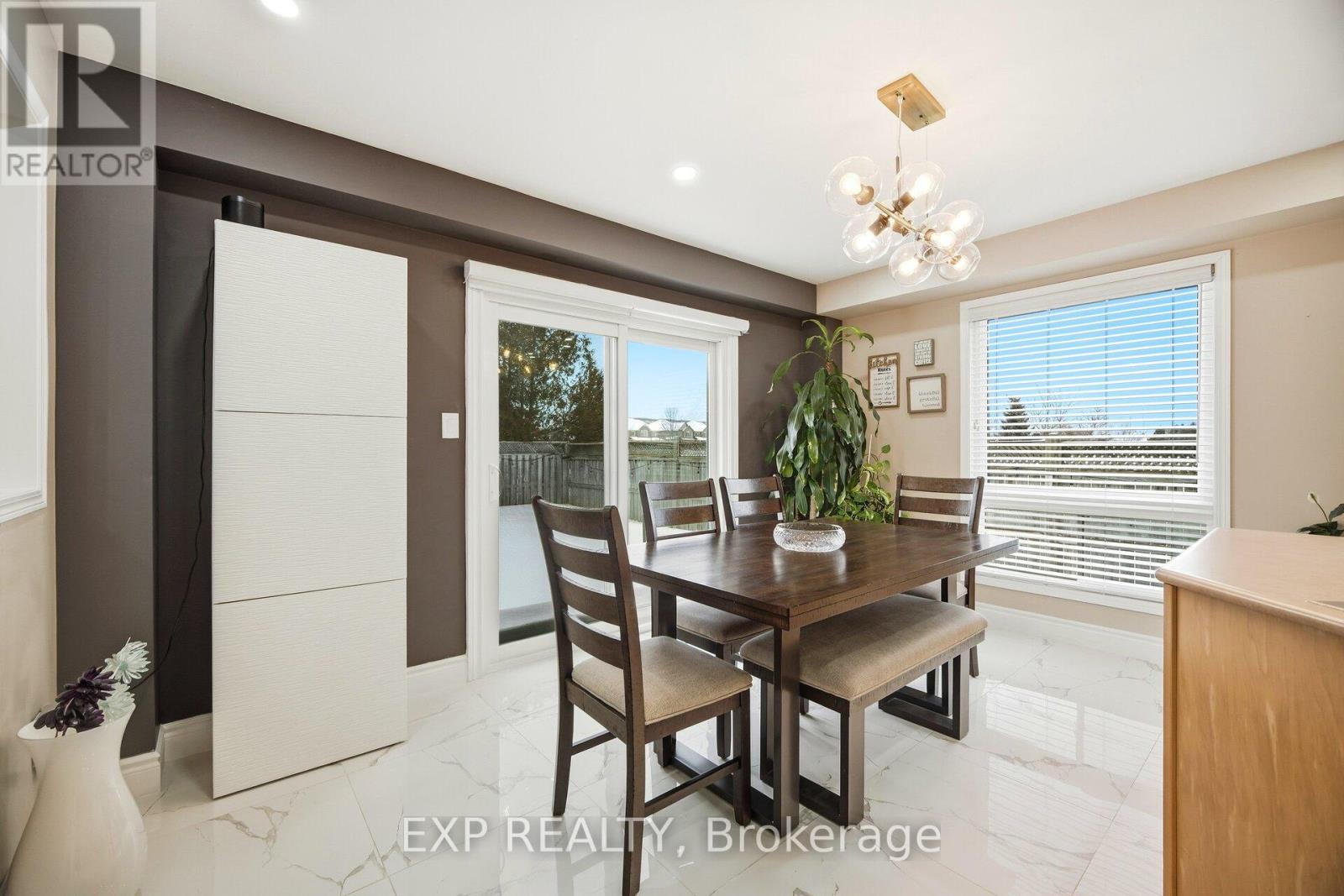 1974 Dalhousie Crescent, Oshawa, Ontario  L1G 8C3 - Photo 10 - E12787460