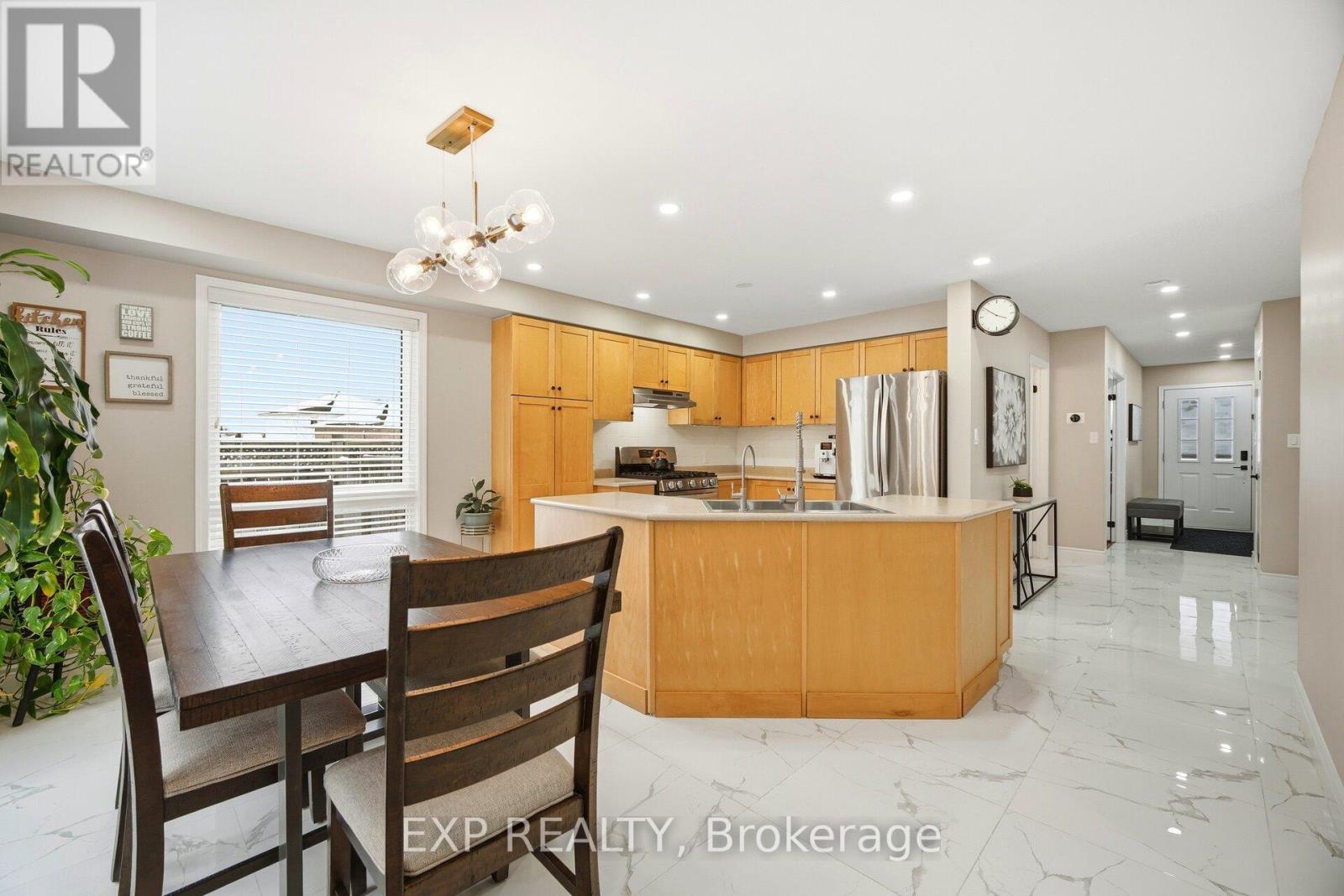 1974 Dalhousie Crescent, Oshawa, Ontario  L1G 8C3 - Photo 12 - E12787460